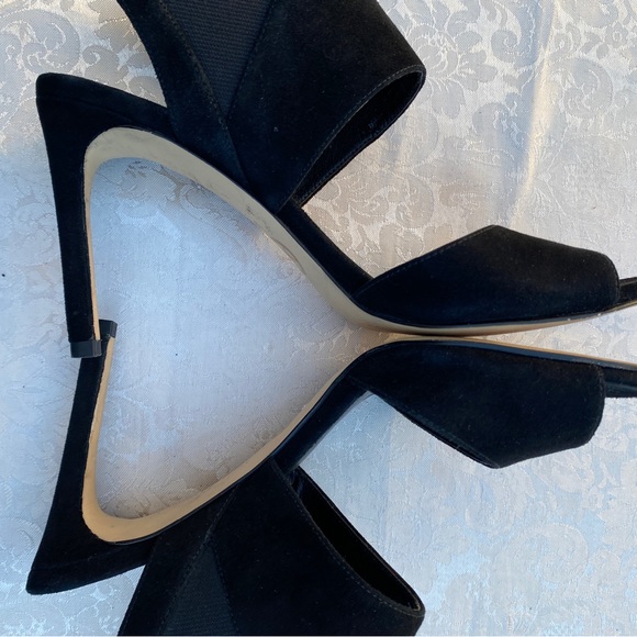 Michael Michael Kors women’s faux suede high heel slip on shoes, blk Size 7.5 - Picture 10 of 12